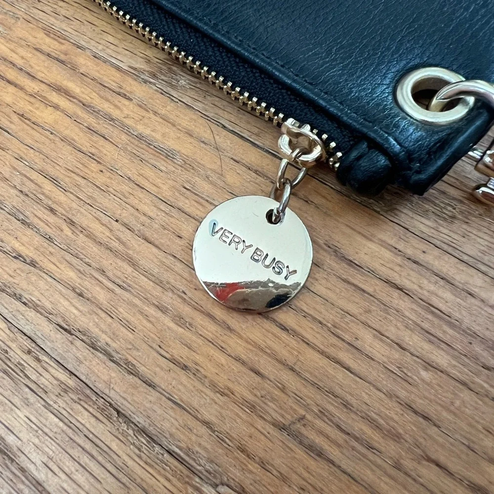 Loft wristlet - Picture 3 of 4
